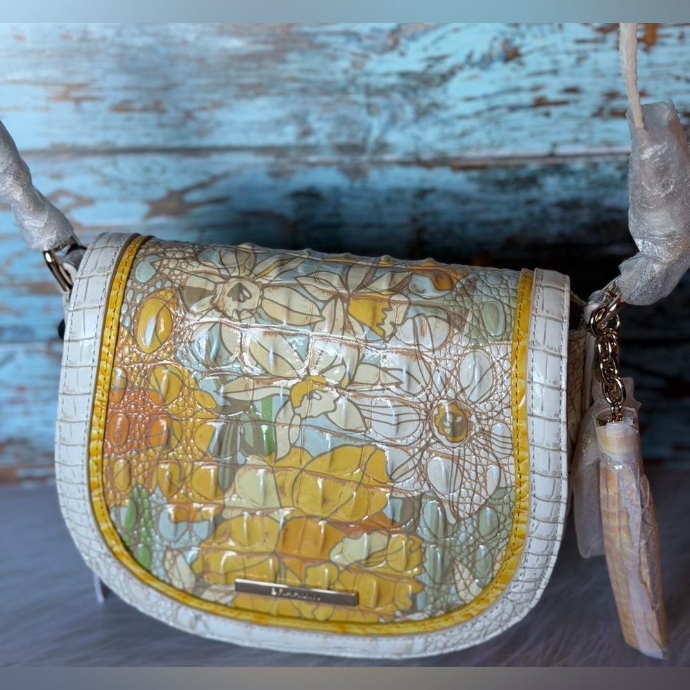 NWT Brahmin Briar Daffodil Pimlico Leather Crossbody - Beautiful Floral pattern - Picture 7 of 10